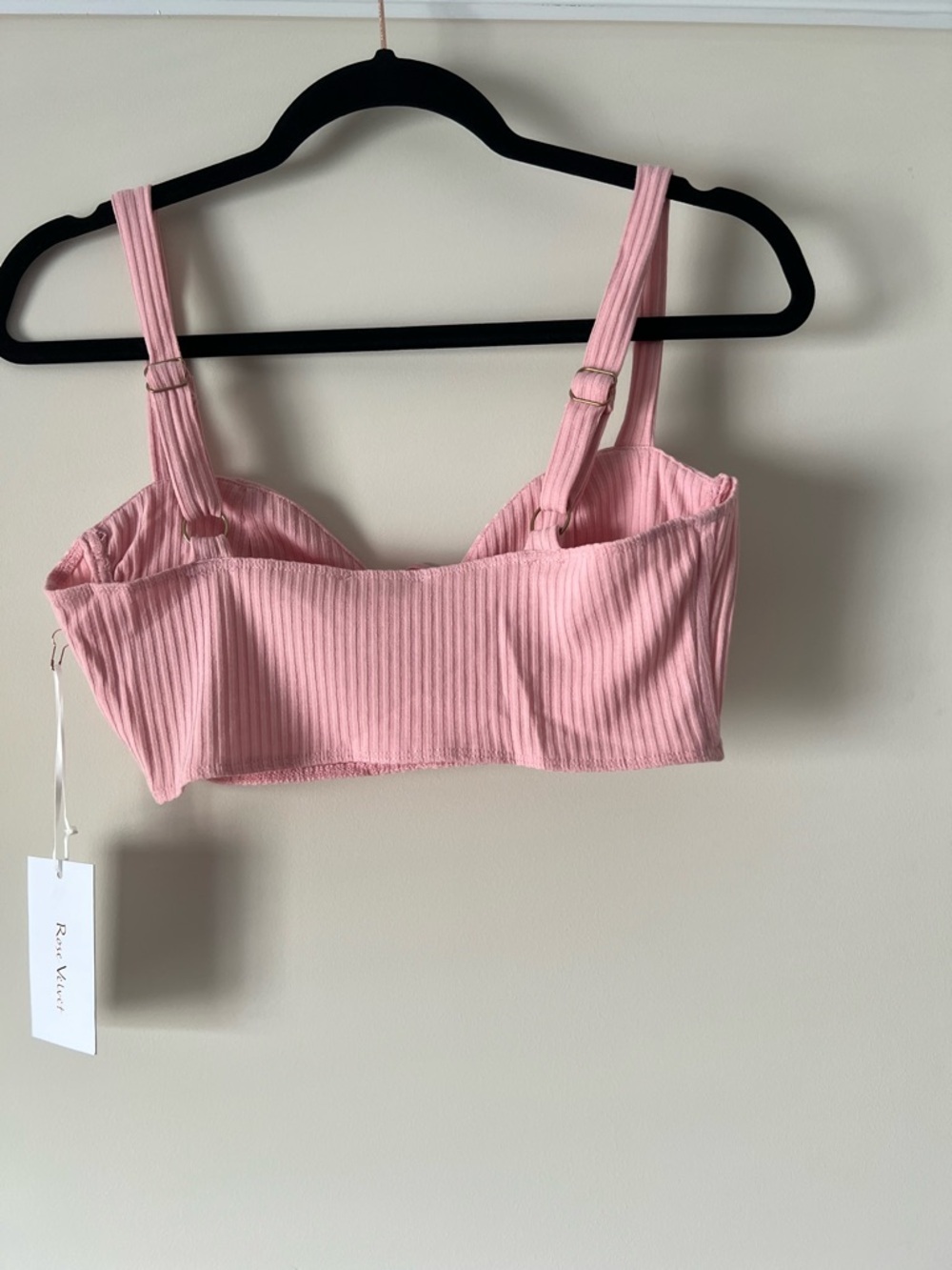 Rose Velvet Pink Cropped Top Bra with Wire and Adjustable Straps - Picture 4 of 7